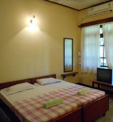 Vastu Shilp Guest House, Burhanpur 3